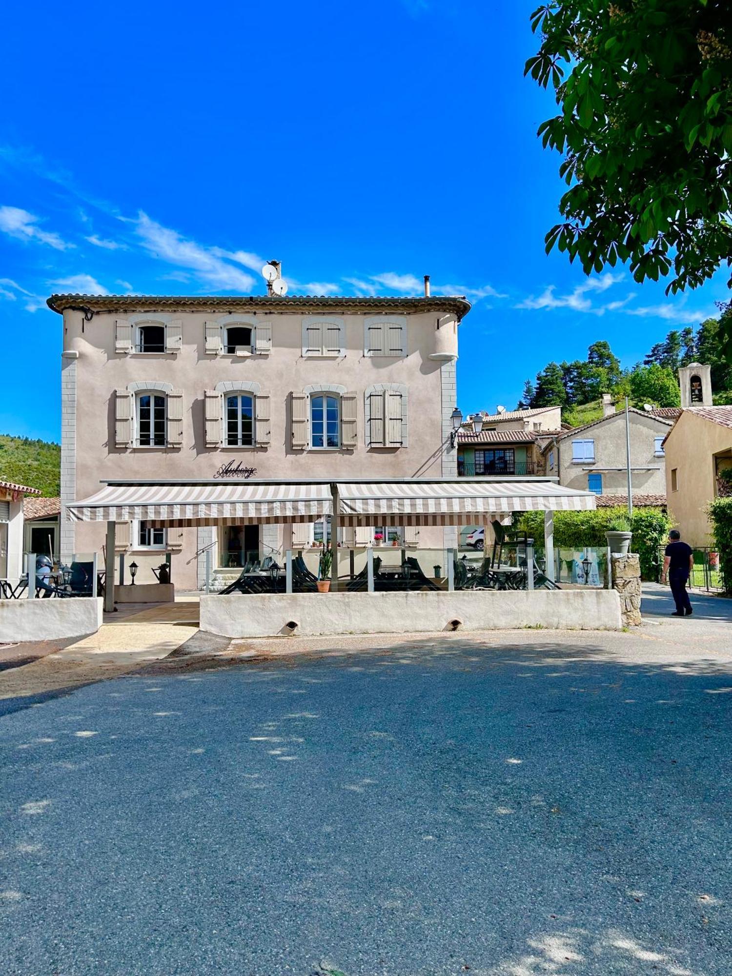 Auberge Du Bourguet Brenon Exterior foto